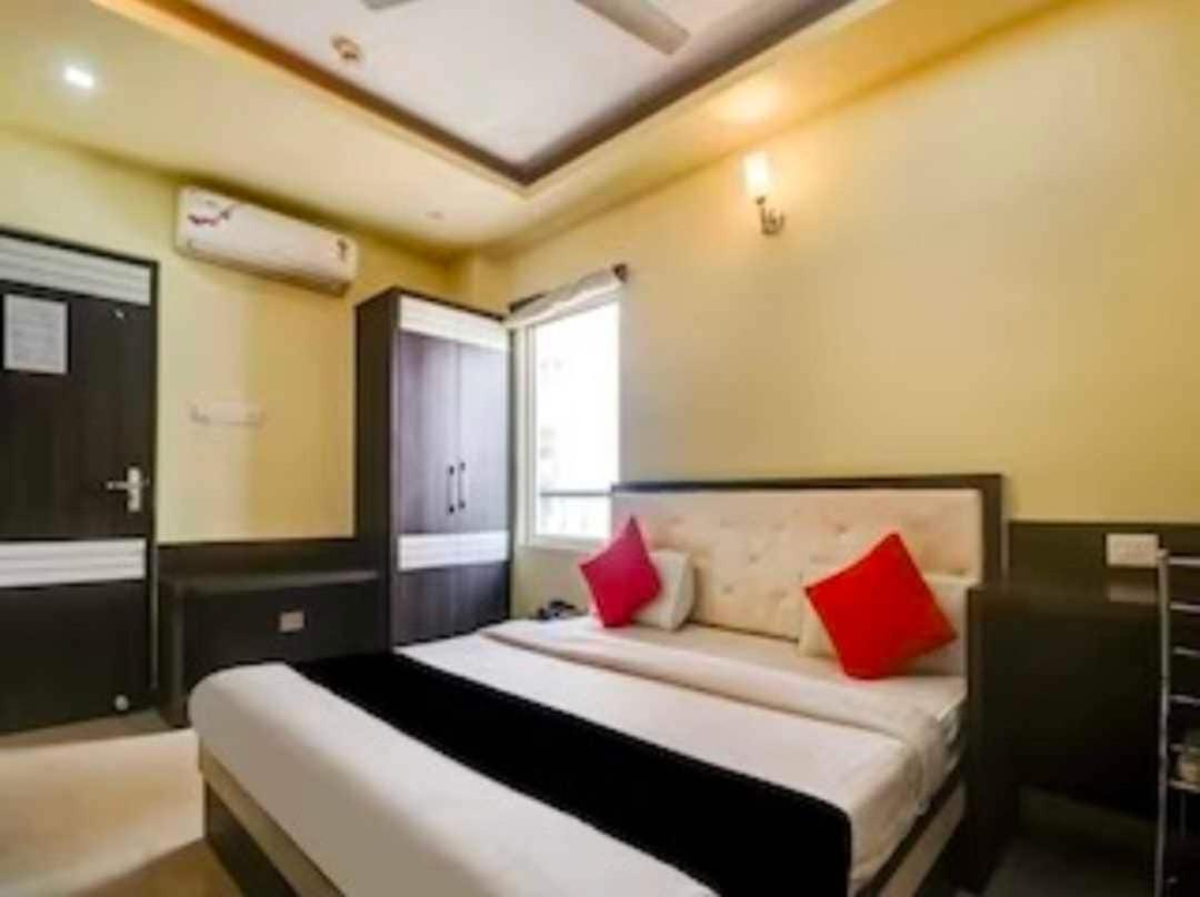 Collection O Hotel Kashi Inn Varanasi Luaran gambar