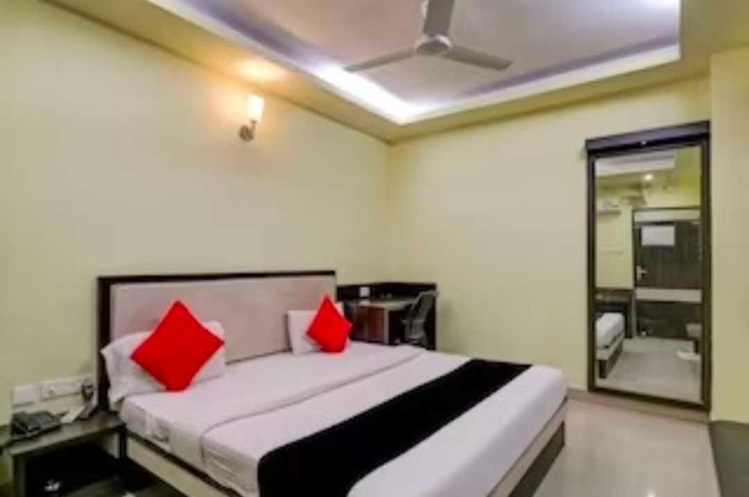 Collection O Hotel Kashi Inn Varanasi Luaran gambar